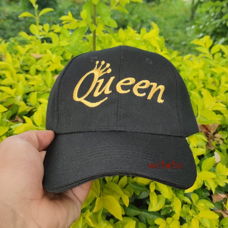 GORRA BORDADA QUEEN